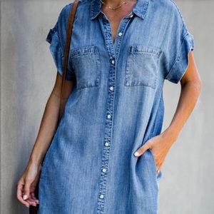 Short sleeved jean dress